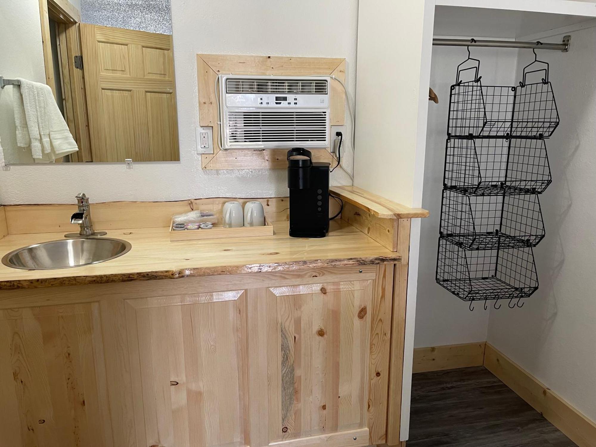 Kootenai Valley Motel Bonners Ferry Eksteriør bilde
